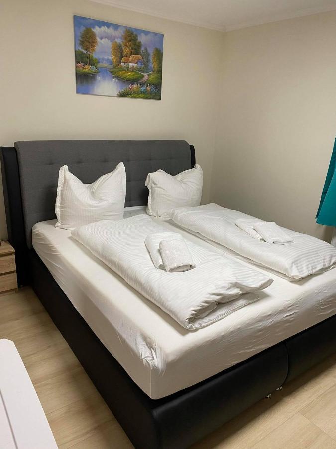 Apartments Am Bahnhof Зіген Екстер'єр фото